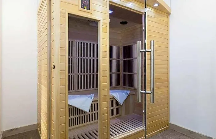 Carlina By Les Etincelles Apart Otel 4*