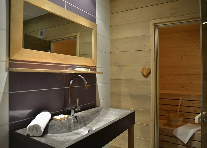 Apart Otel Carlina By Les Etincelles La Plagne