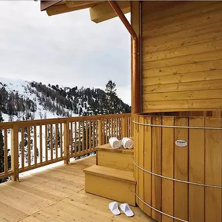 Apart Otel Carlina By Les Etincelles 4*