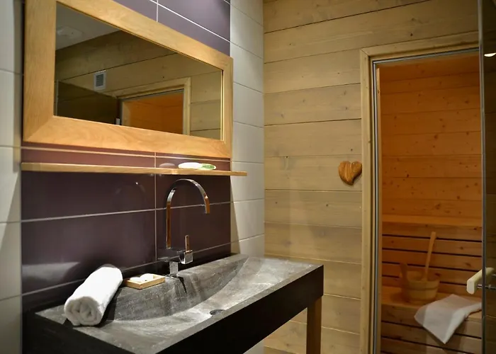 Hotel apartamentowy Carlina By Les Etincelles La Plagne